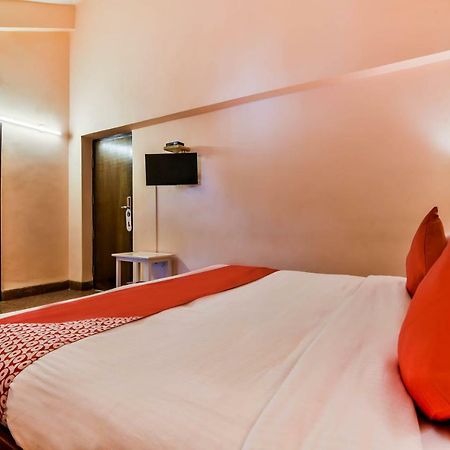 Oyo 807 Hotel Gopika International Goa Esterno foto